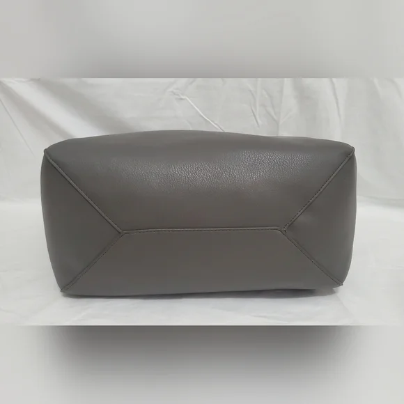 Vegan Leather & Faux Snake Skin Reversible Tote and Wristlet/Wallet - Picture 7 of 12